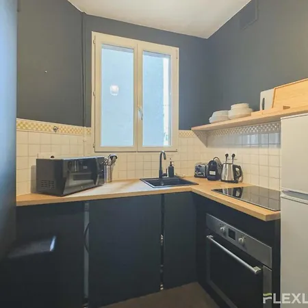 Flexliving - Whole Flat - Lamarck Apartment *